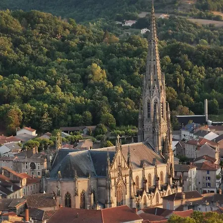 Dans Maison Individuelle Le Caylus Bas