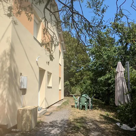 Dans Maison Individuelle Le Caylus Bas *